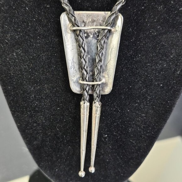 Navajo Turquise Coral Sterling Bolo Tie Snake 925 Silver Tips Simplicio Zuni USA - Picture 6 of 11